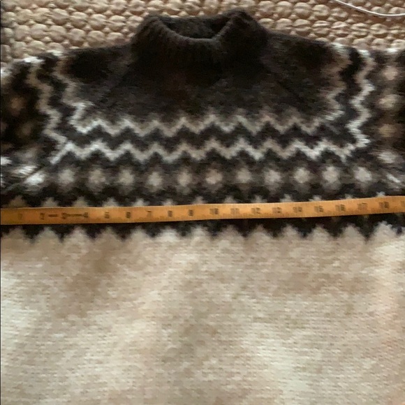 ❌Donated 12/2❌ Fair Isle Sweater from Denmark - Picture 4 of 8